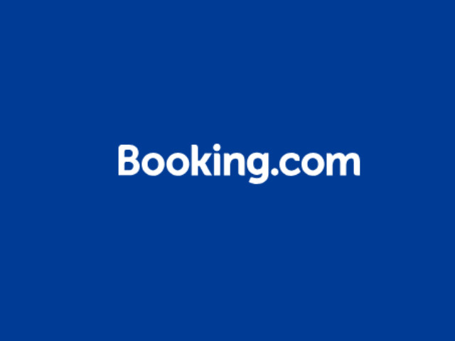 Booking.com: The Ultimate Gift for Travel Enthusiasts